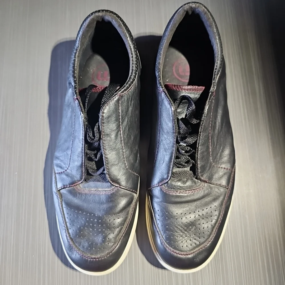 Travis Mathew Croskey Black Leather Golf Shoes Men's 11 Good PreOwned‎ Condition
